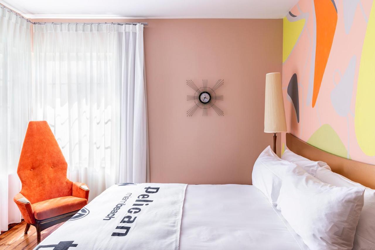 מיאמי ביץ' Pelican Hotel מראה חיצוני תמונה