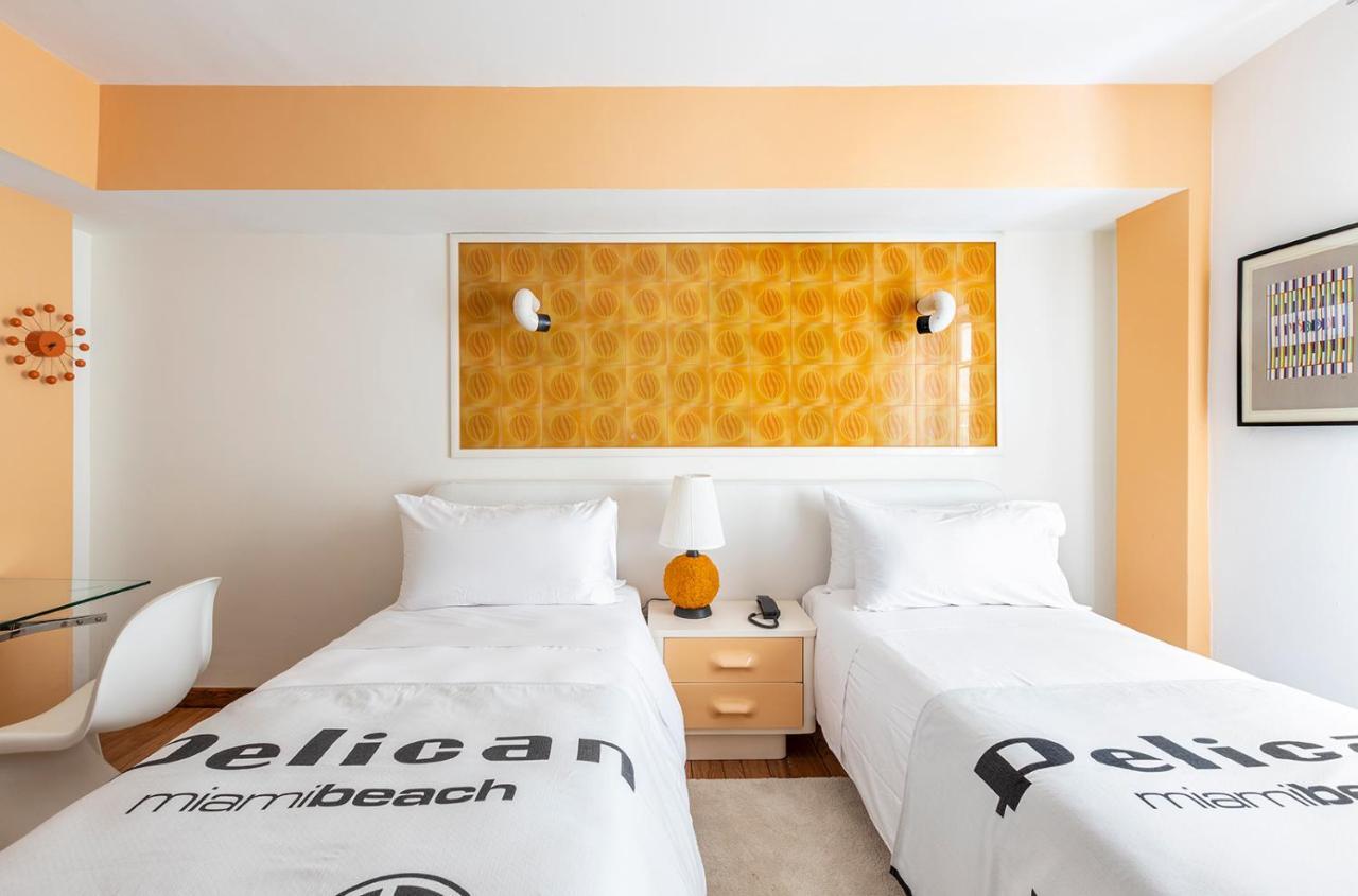 מיאמי ביץ' Pelican Hotel מראה חיצוני תמונה