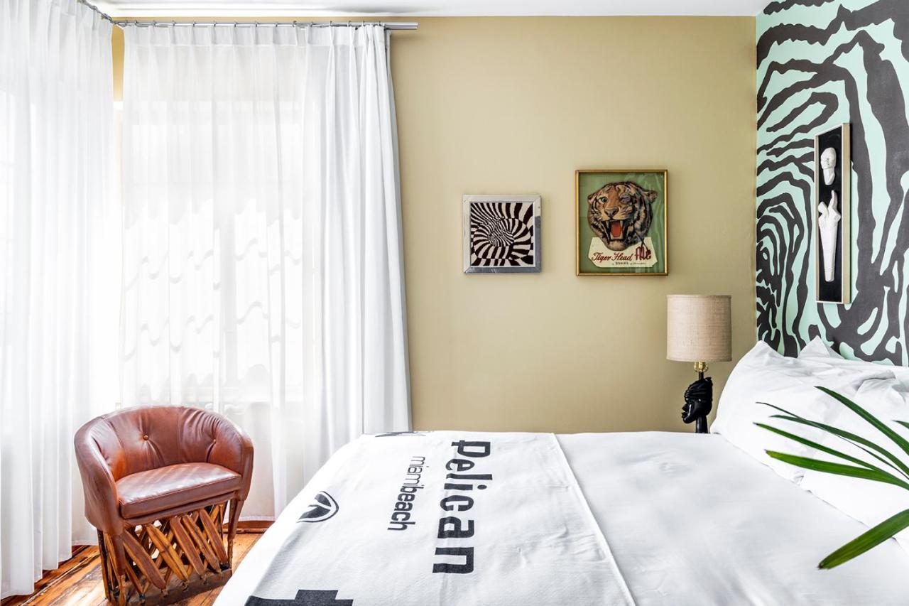 מיאמי ביץ' Pelican Hotel מראה חיצוני תמונה